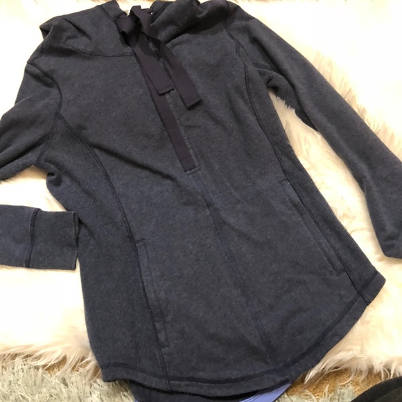 lululemon athletica Tops - Lululemon Half Zip Hoodie Gently Used Size 6
